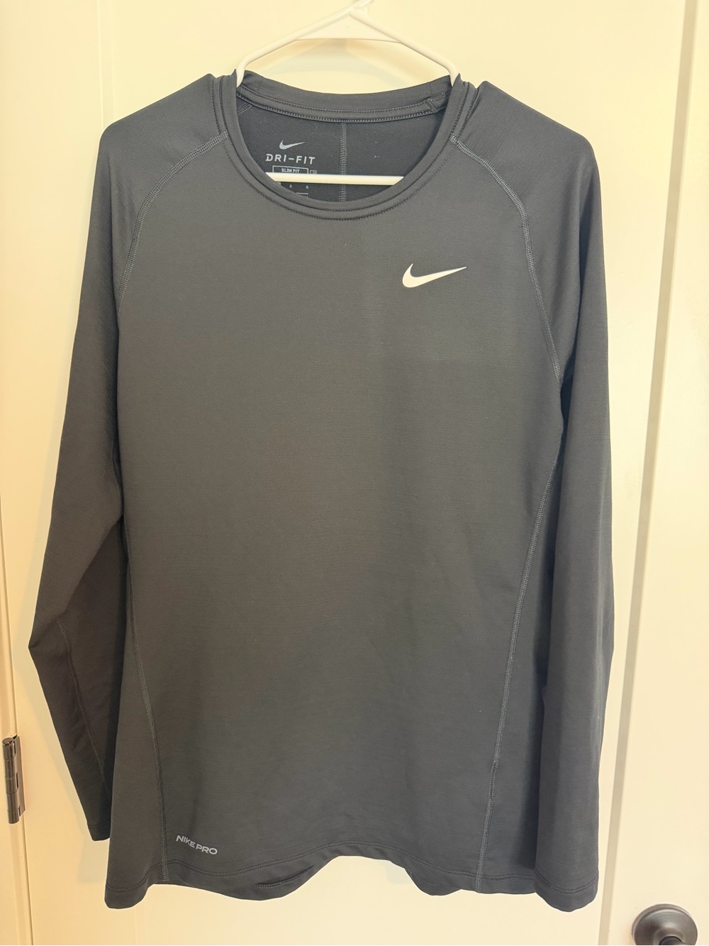 Nike Men’s Dri-FIT Long Sleeve Training Shirt - Black